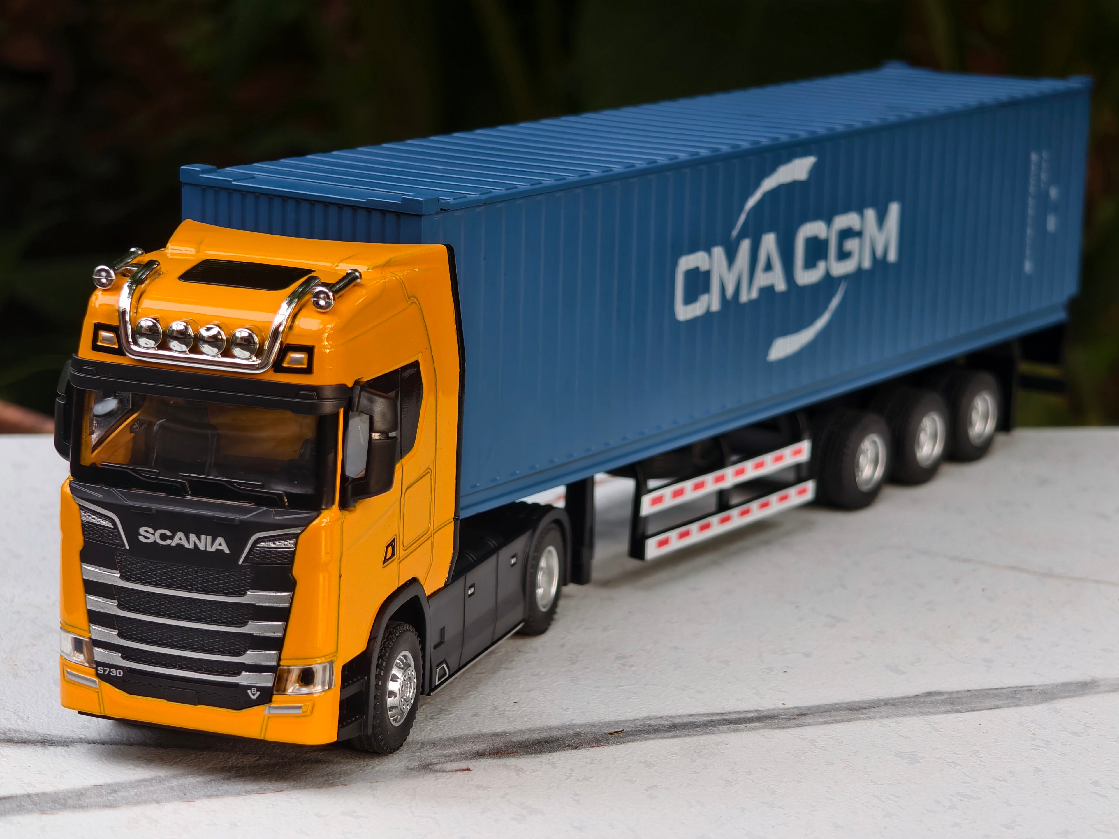 Scania S730 V8 (Tractor-Trailer) 1:50 Scale Big Size Truck