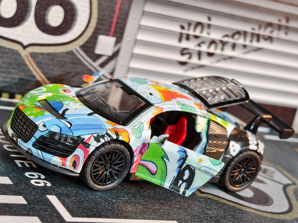 Graffiti Edition Diecast Car 1:36 Scale Box Piece with Light & Sound Simulation