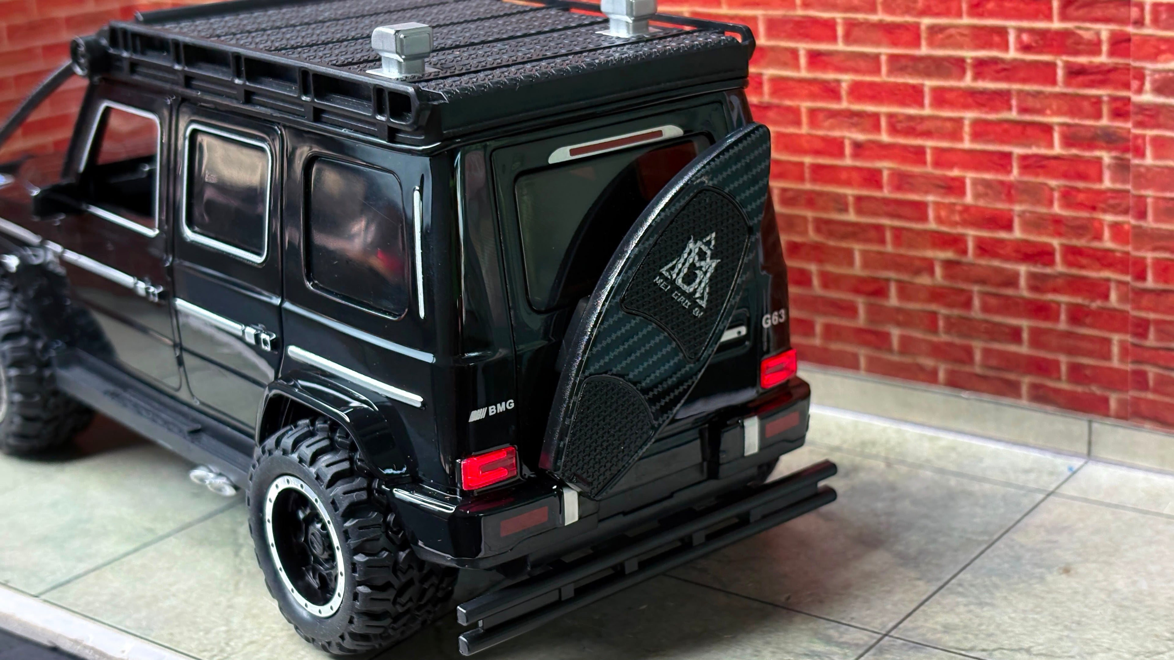 Mercedes G Wagon Brabus Modified 1:24 Scale Premium ABS Model