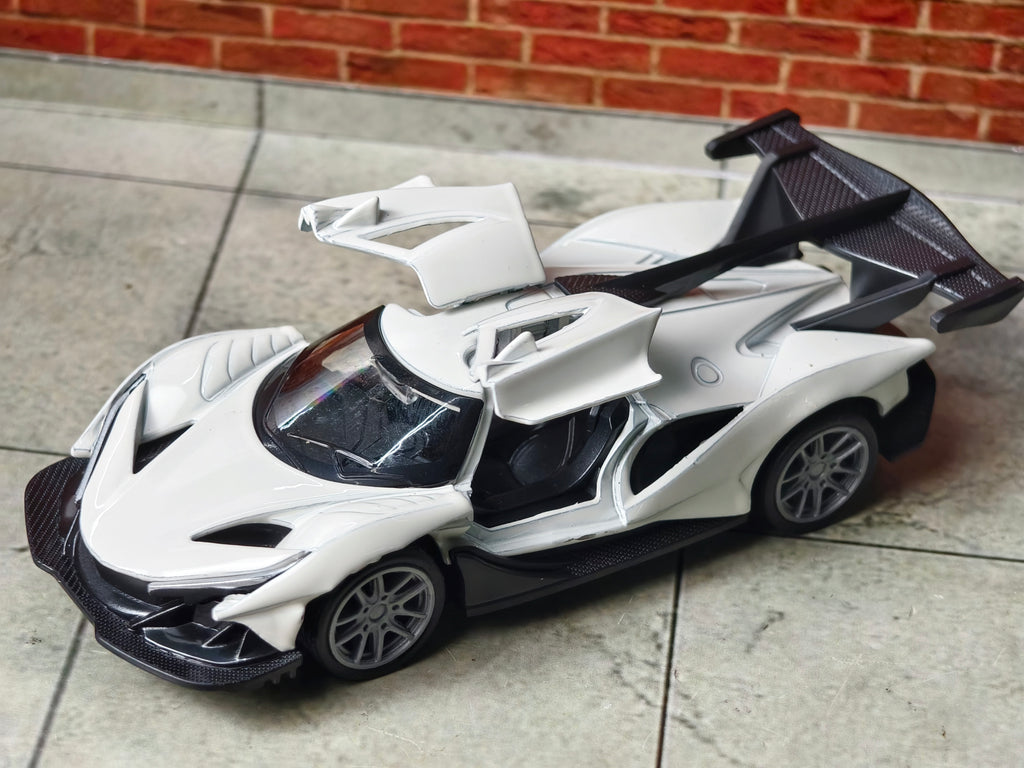 Apollo Intensa Emozione (IE) Hyper Car 1:43 Scale