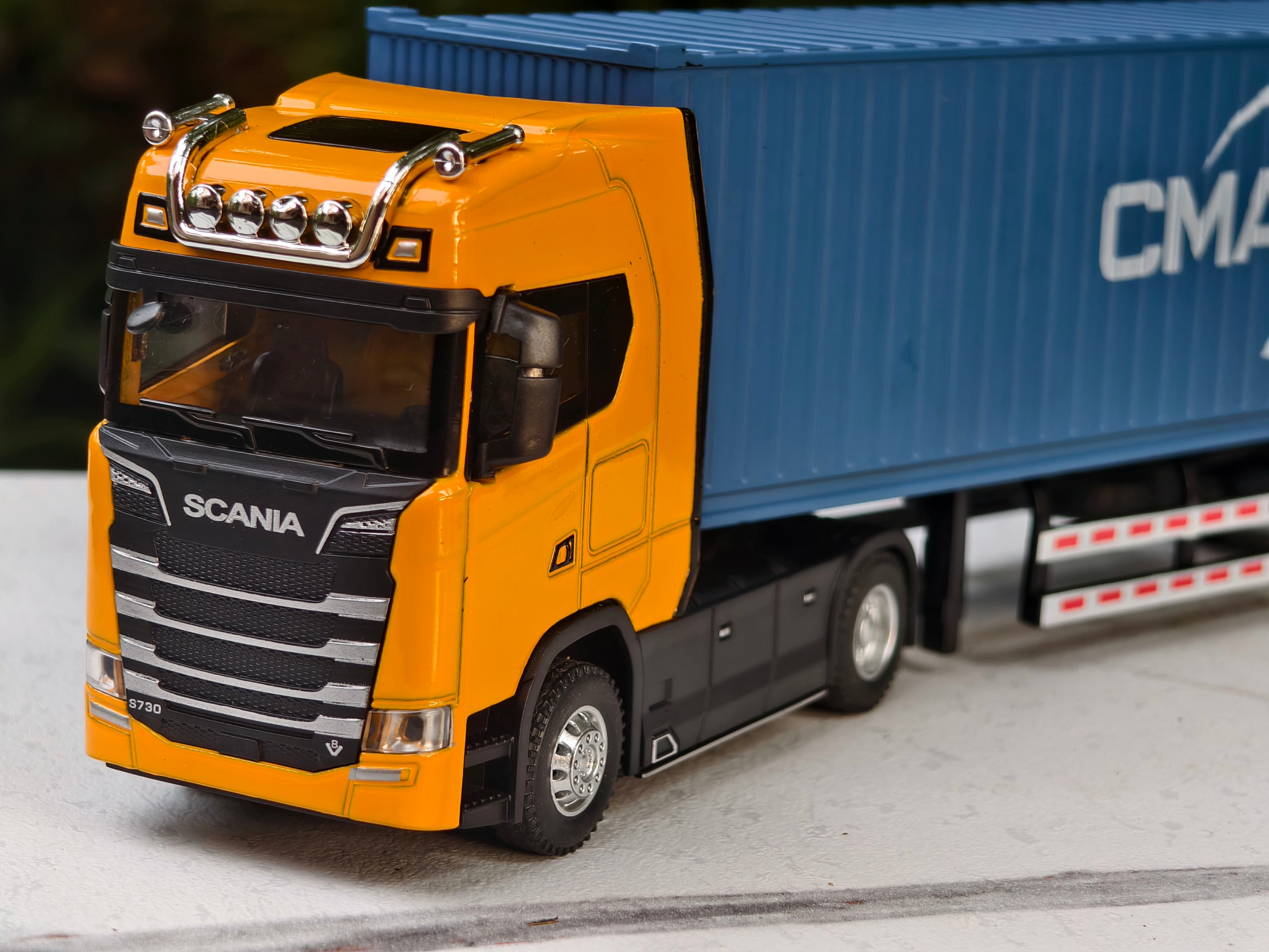 Scania S730 V8 (Tractor-Trailer) 1:50 Scale Big Size Truck