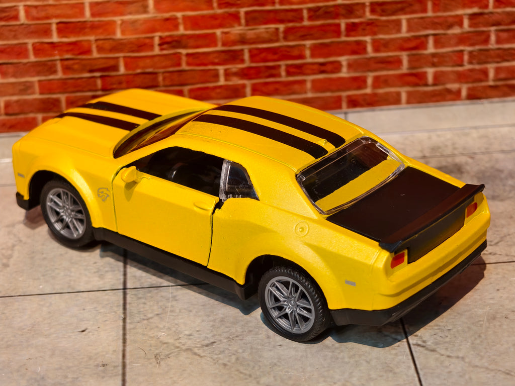 Dodge Challenger SRT 1:36 Scale