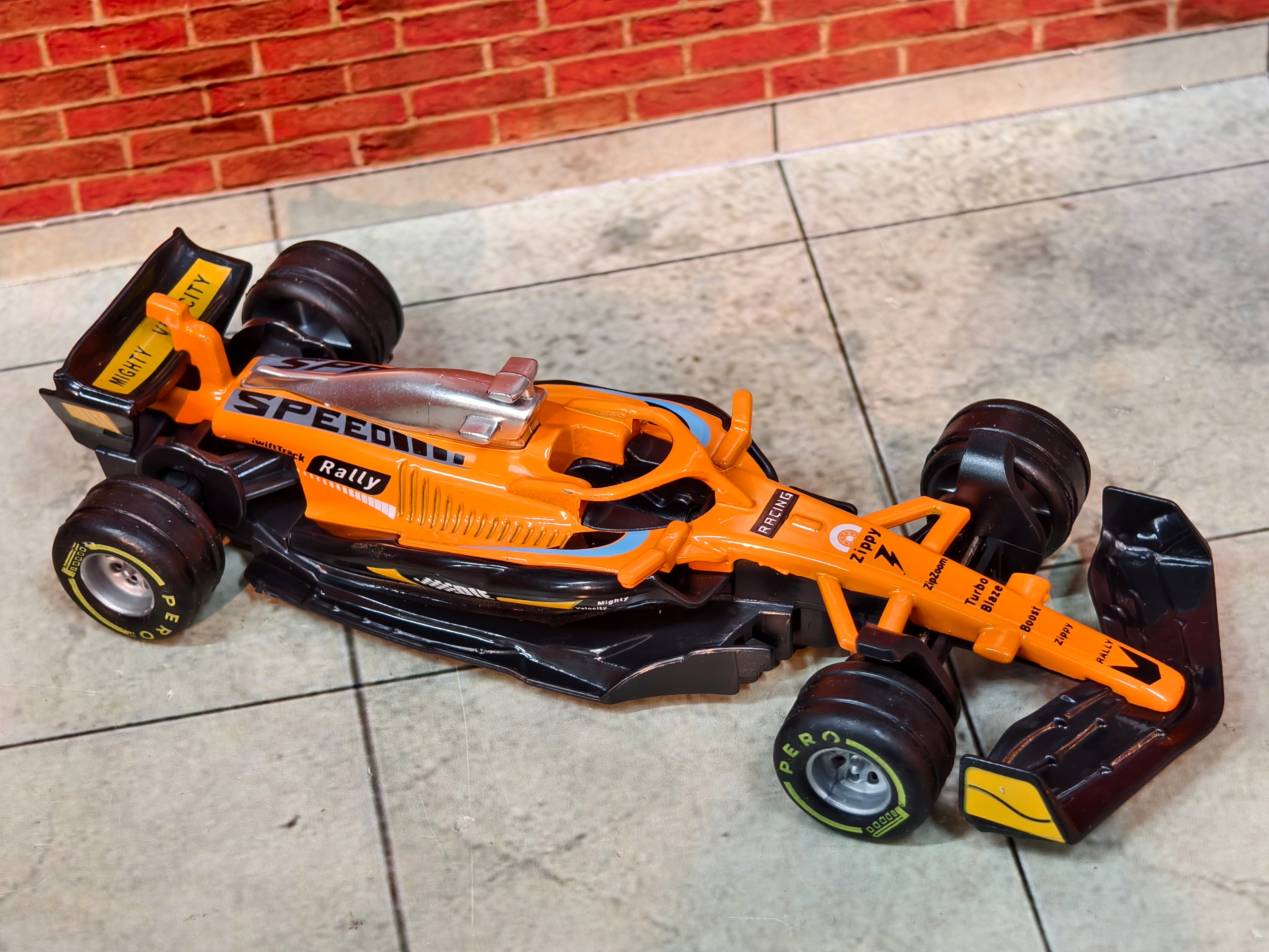 F1 Cars 1:43 Scale