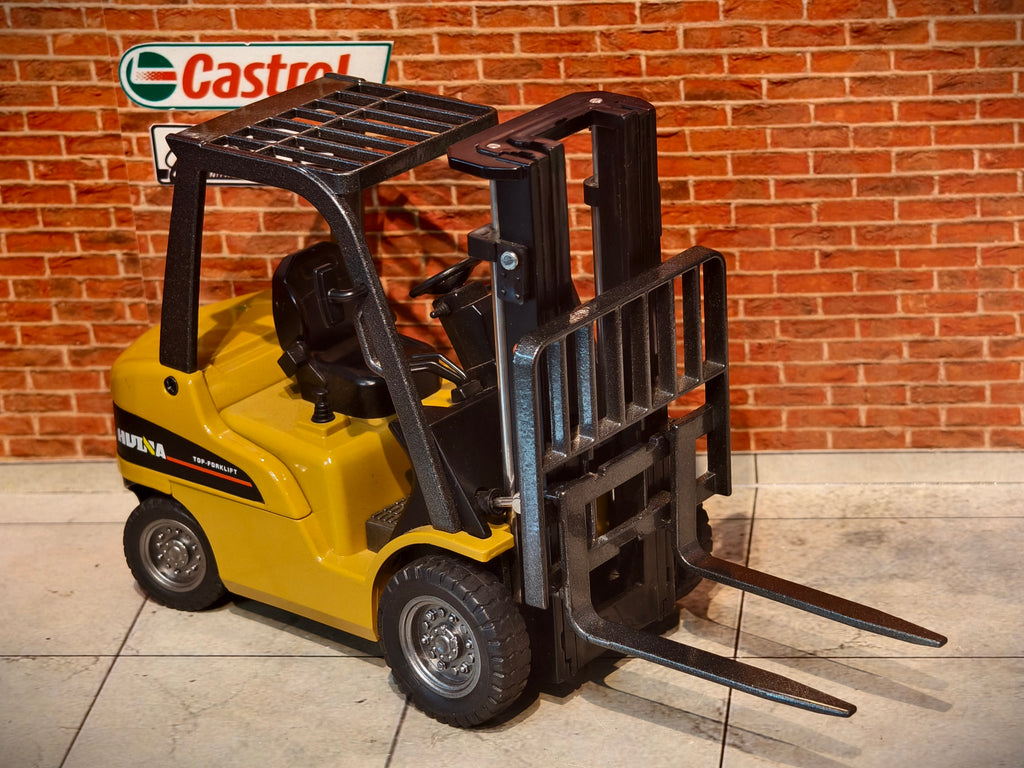 Huina 1717 Forklift 1:50 Scale Heavy Diecast Model