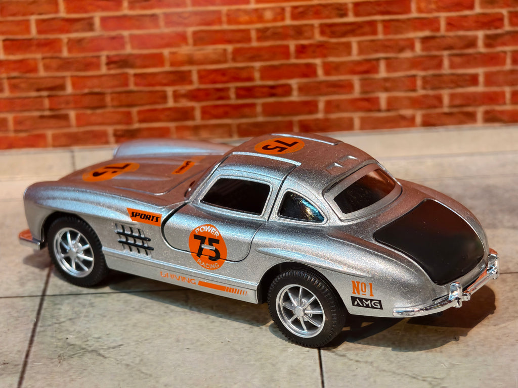 Mercedes Gullwing SL300 1:36 Scale Rally Edition