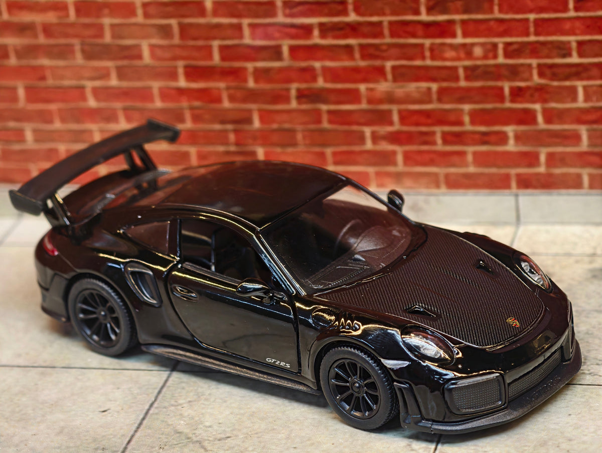 Kinsmart Official Licensed Porsche 911 GT2 RS 1:36 Scale
