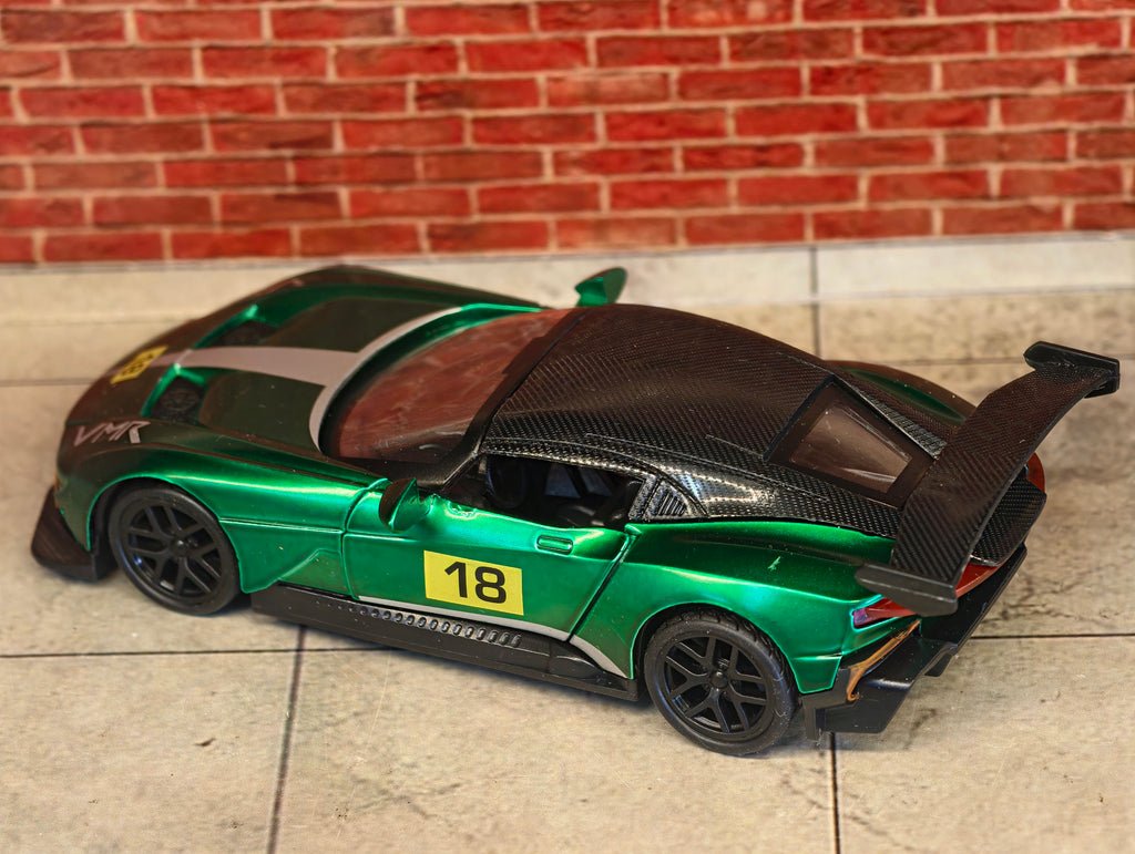 Aston Martin Vantage GT 4 1:36 Scale