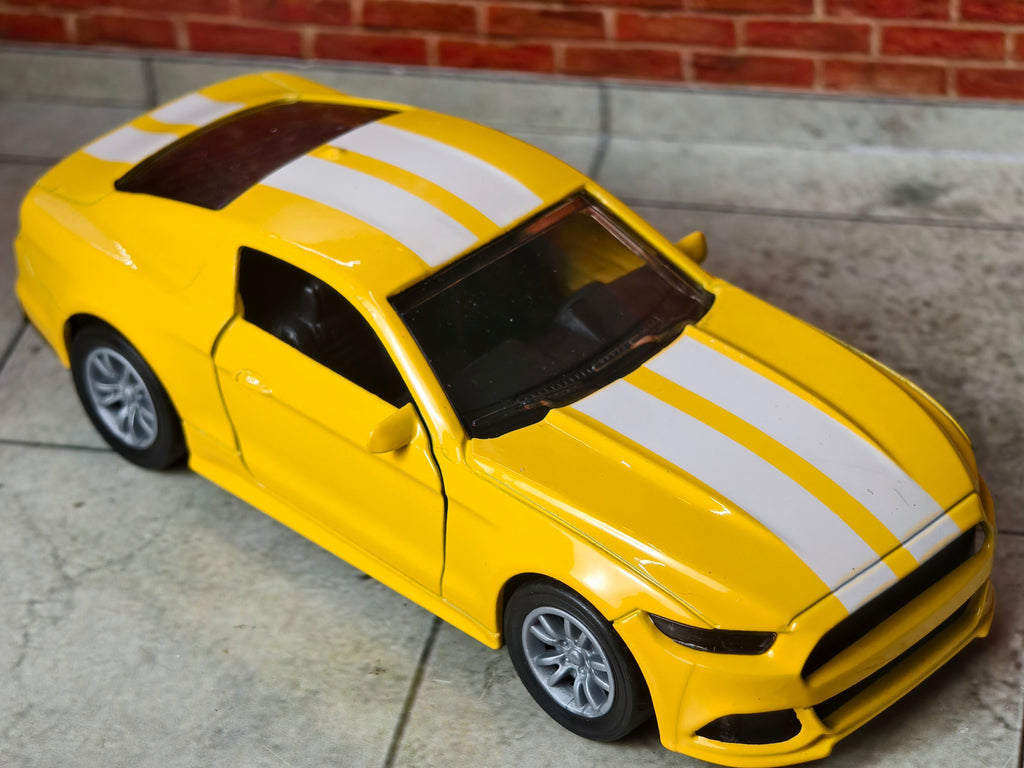 Ford Mustang S550 1:36 Scale