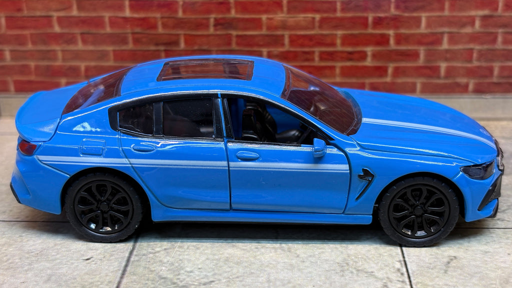 BMW M8 Gran Coupé (F93) 1:36 Scale Premium Detailing