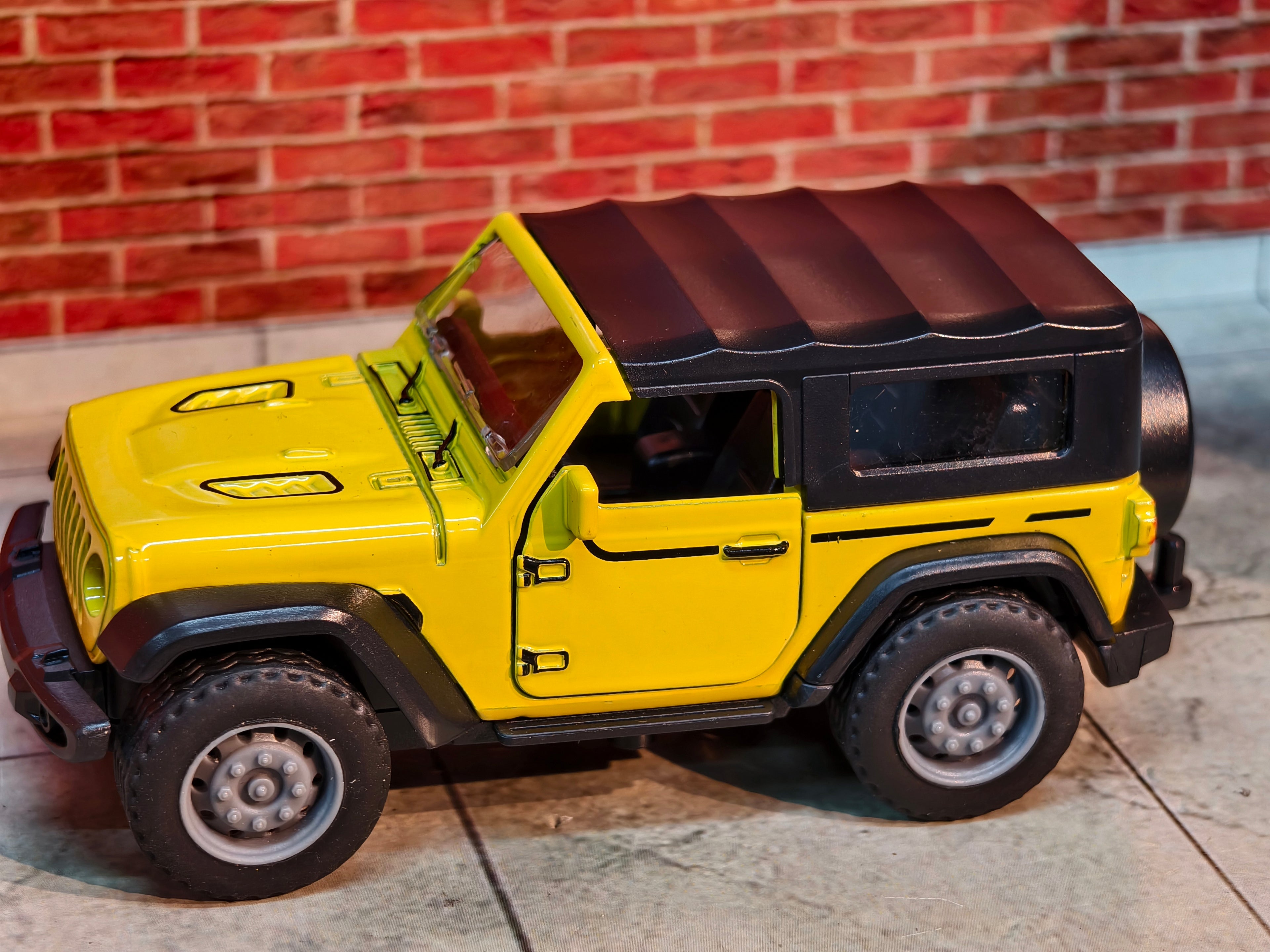 Jeep Wrangler 1:36 Scale