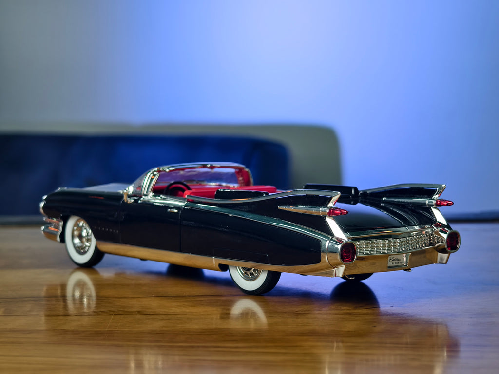Cadillac El Dorado Biarritz 1:22 Scale Premium Detailing