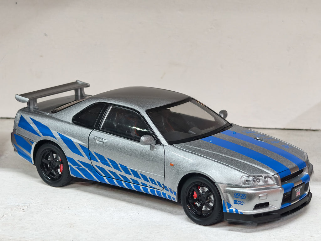 Nissan Skyline GT-R (R34) 1:24 Diecast Model – Light, Sound & Adjustable Mirrors