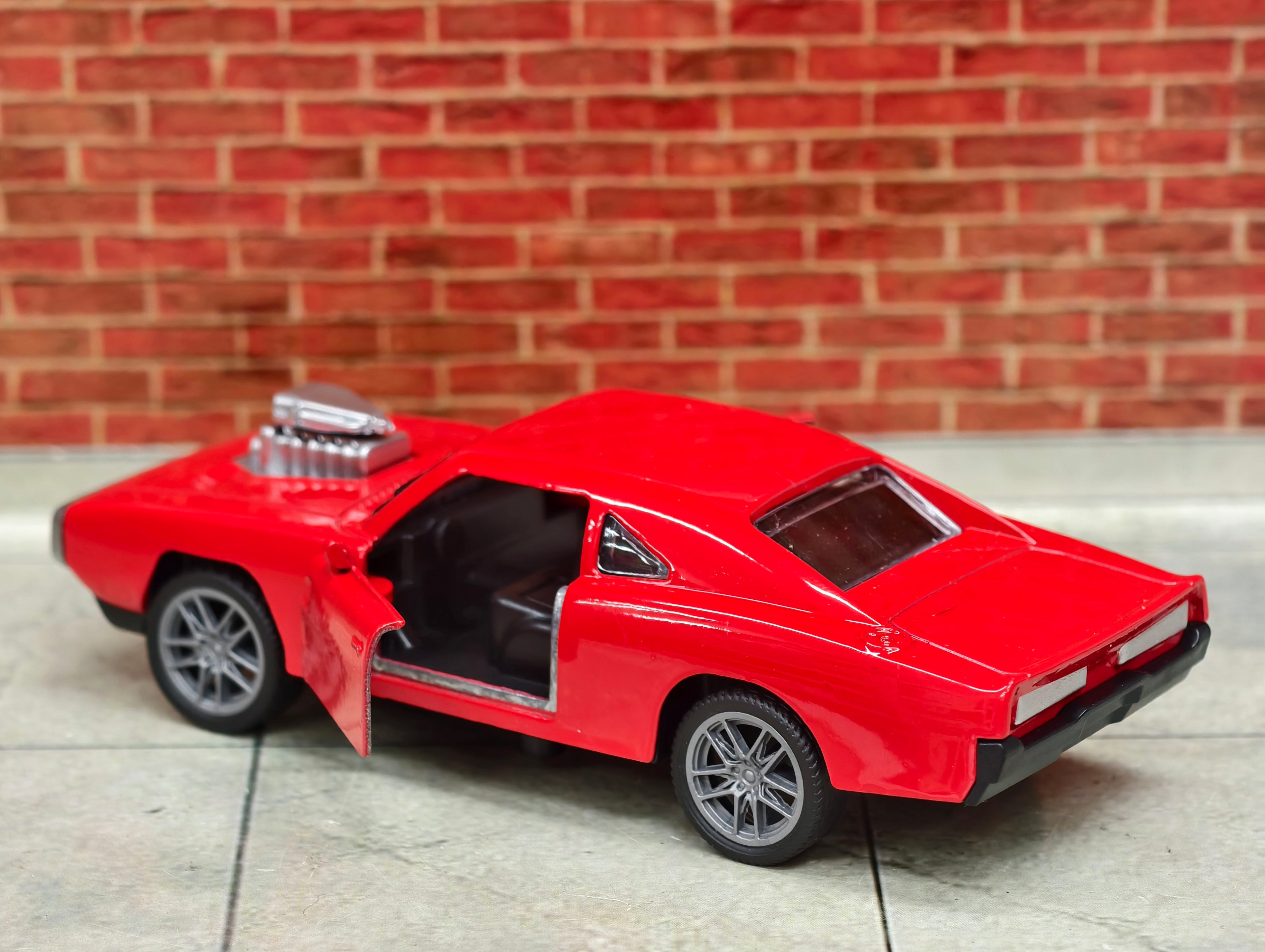 Dodge Charger 1:36 Scale Premium Detailing