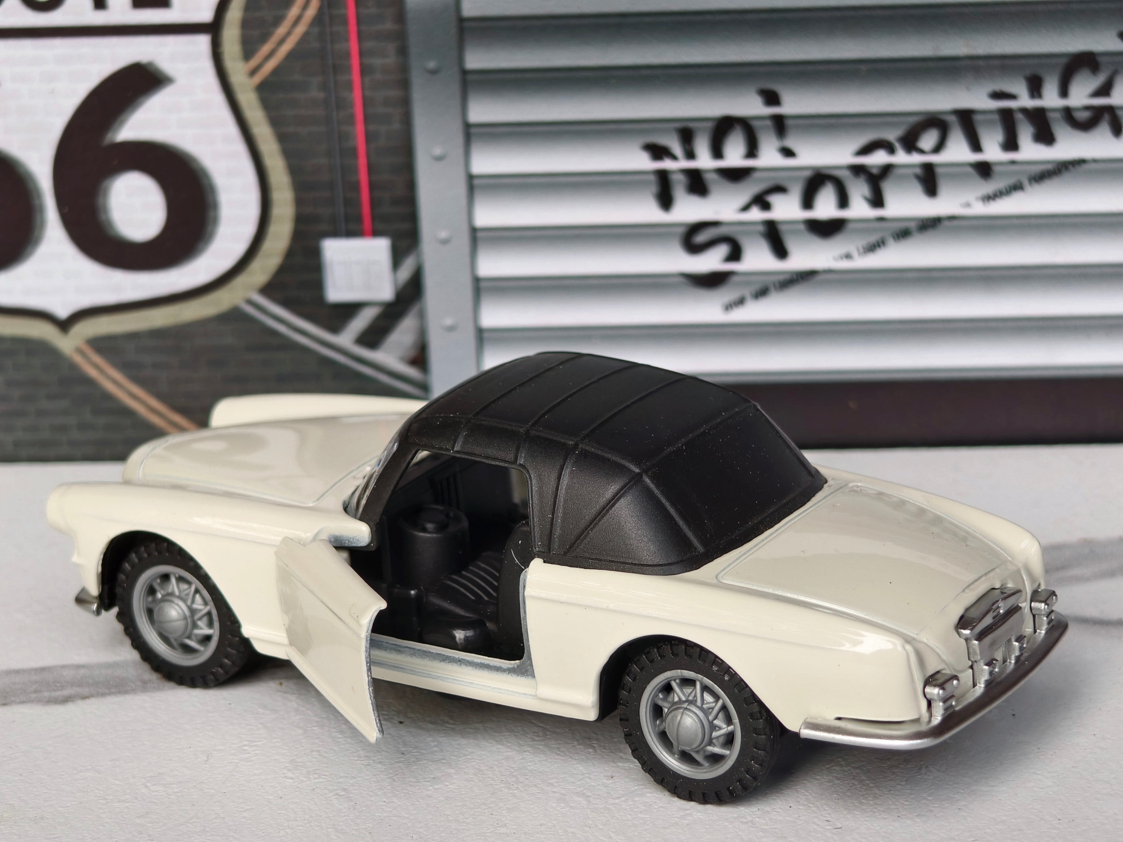 BMW 503 Convertible 1:36 Scale Classic Car