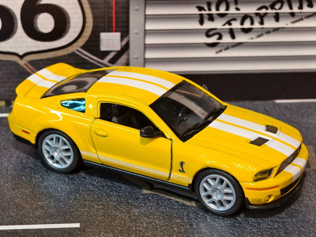 Kinsmart Official Licensed 2007 Shelby GT500 1:38 Scale