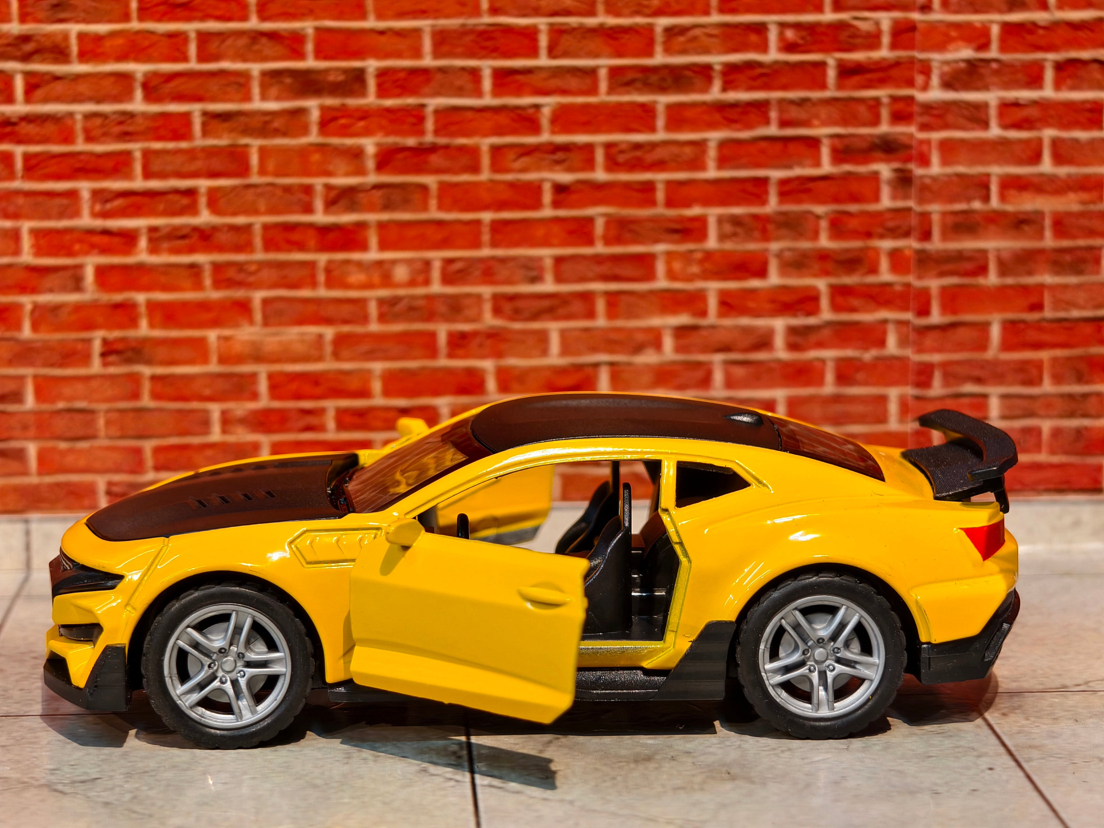 Chevrolet Camaro ZL1 1:36 Scale with Light & Sound