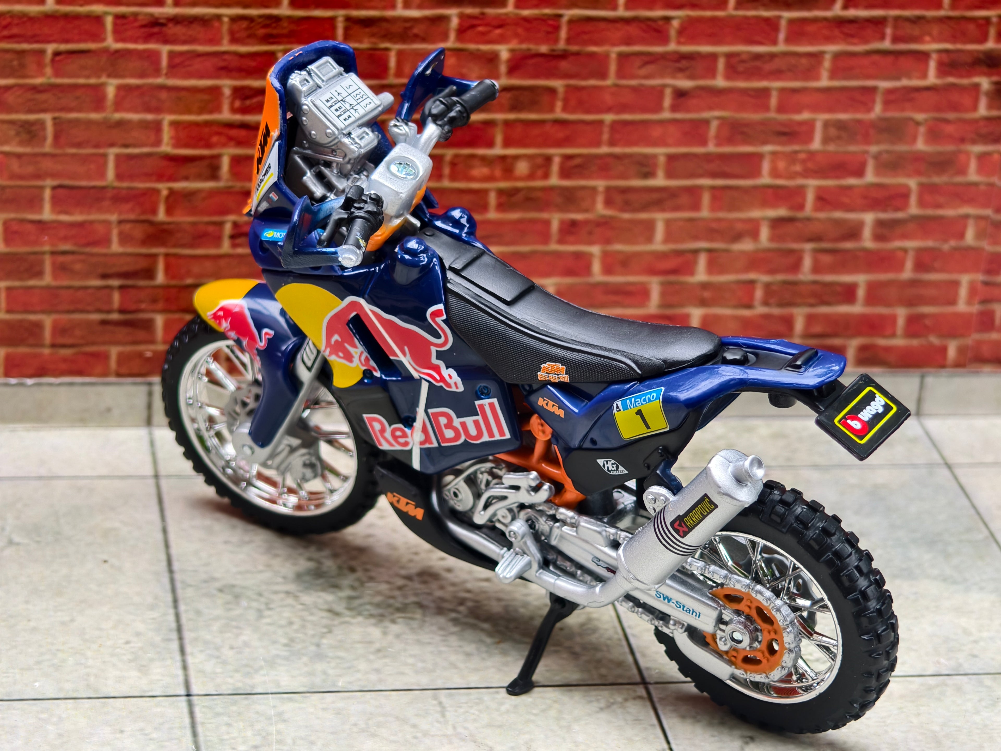 Burrago Official Licensed KTM 450 Rally (Darkar Rally) 1:18 Scale