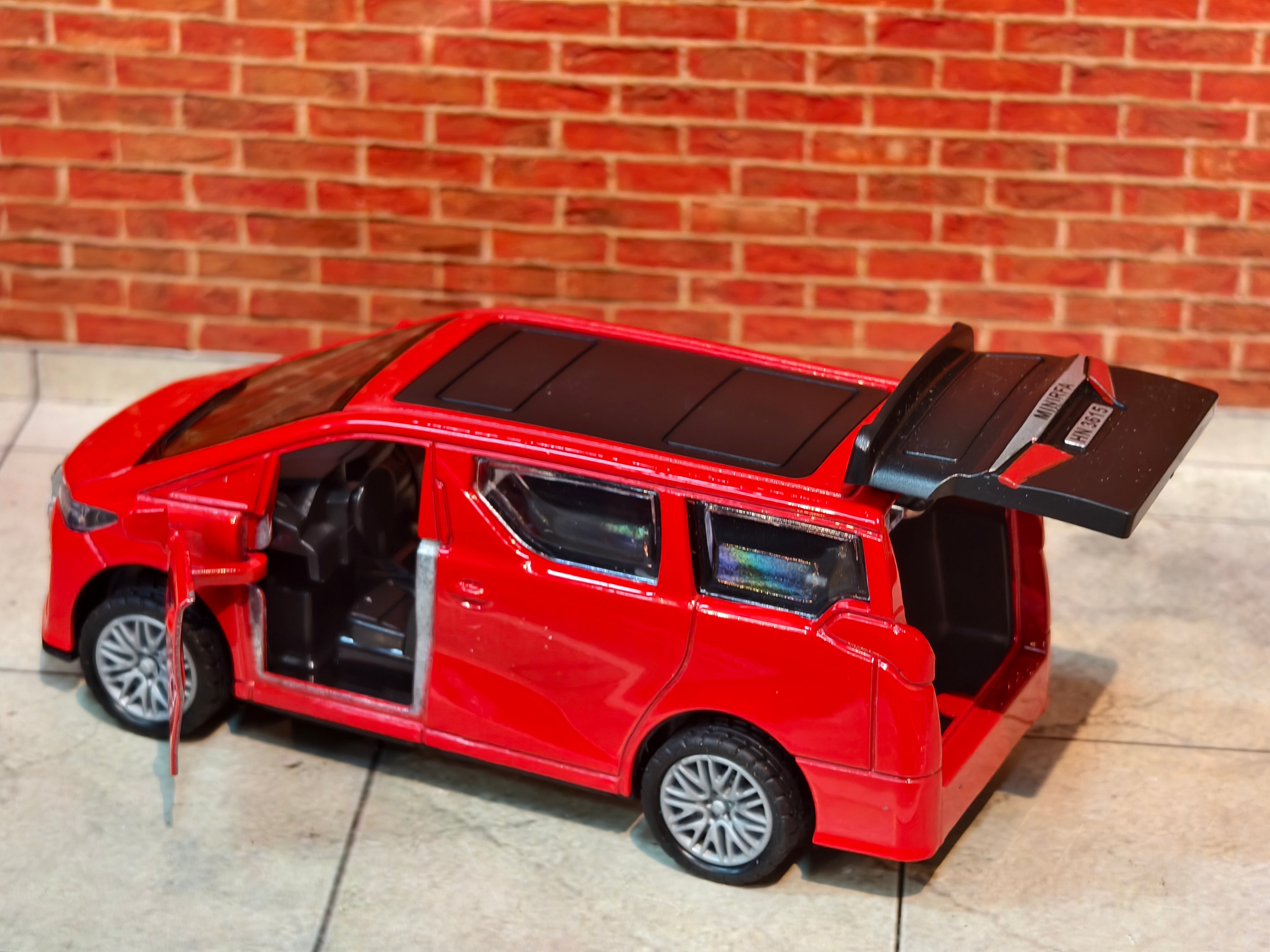 Toyota Vellfire 1:36 Scale with light Sound Simulation