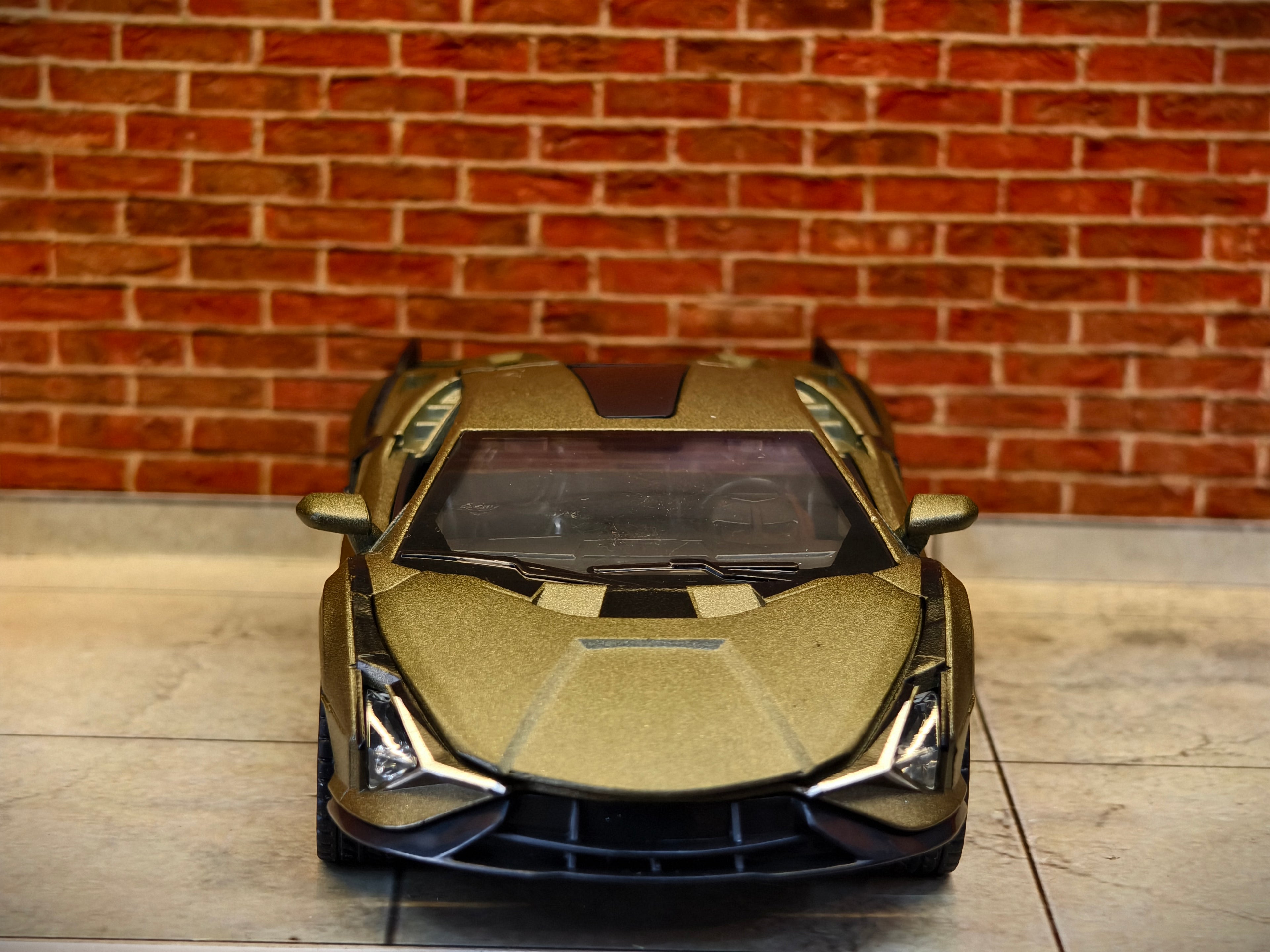 Lamborghini Sián FKP 37 1:32 Scale