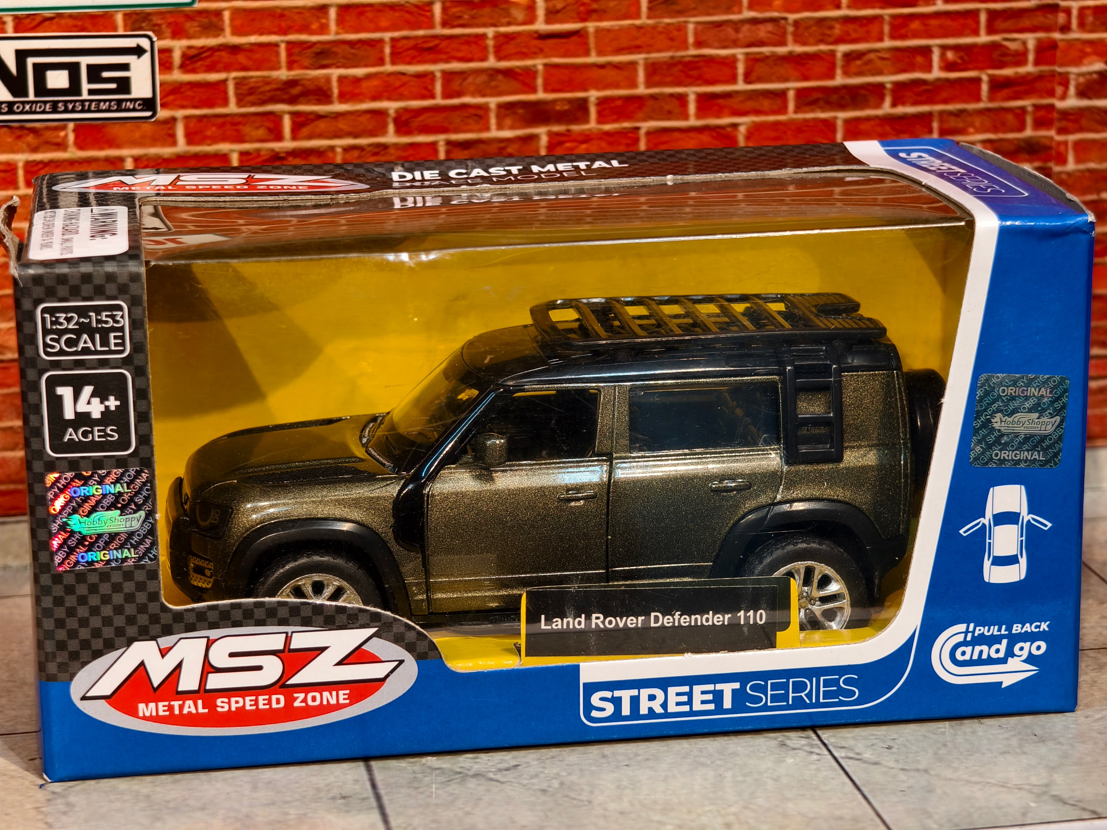 MSZ Official Licensed Land Rover Defender 110 1:43 Scale