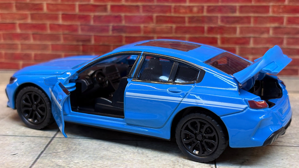 BMW M8 Gran Coupé (F93) 1:36 Scale Premium Detailing