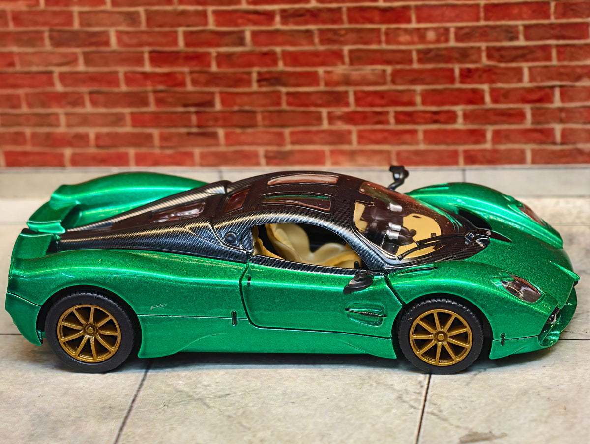 Kinsmart Official Licensed Pagani Utopia 1:36 Scale