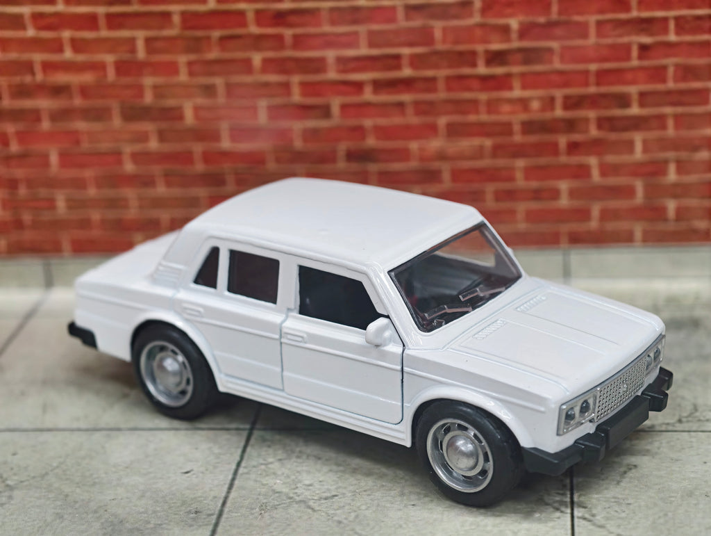 Fiat 1100-D 1:36 Scale Premium Detailing