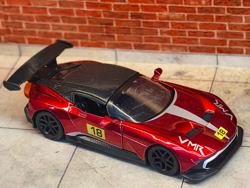 Aston Martin Vantage GT 4 1:36 Scale