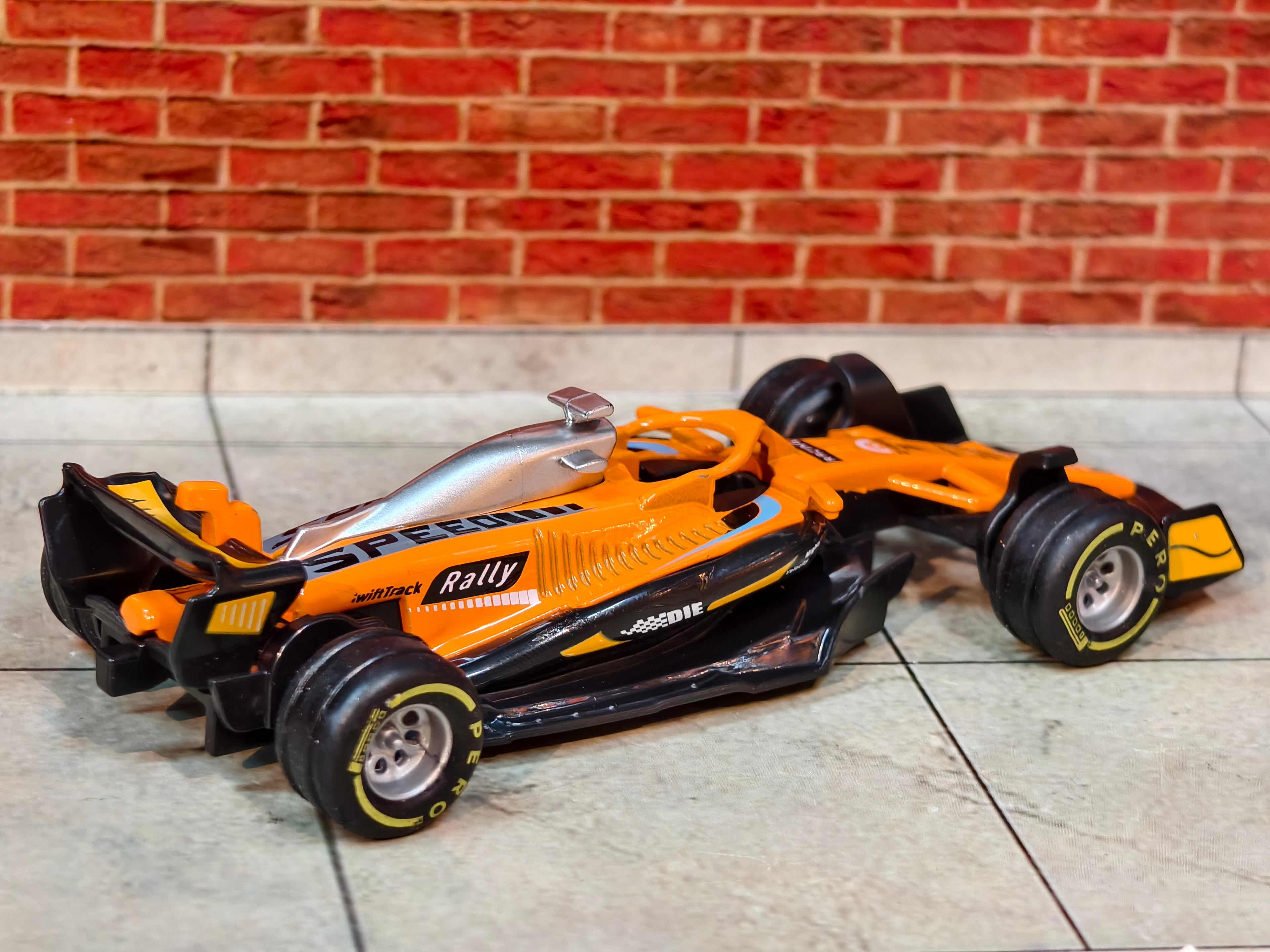 F1 Cars 1:43 Scale
