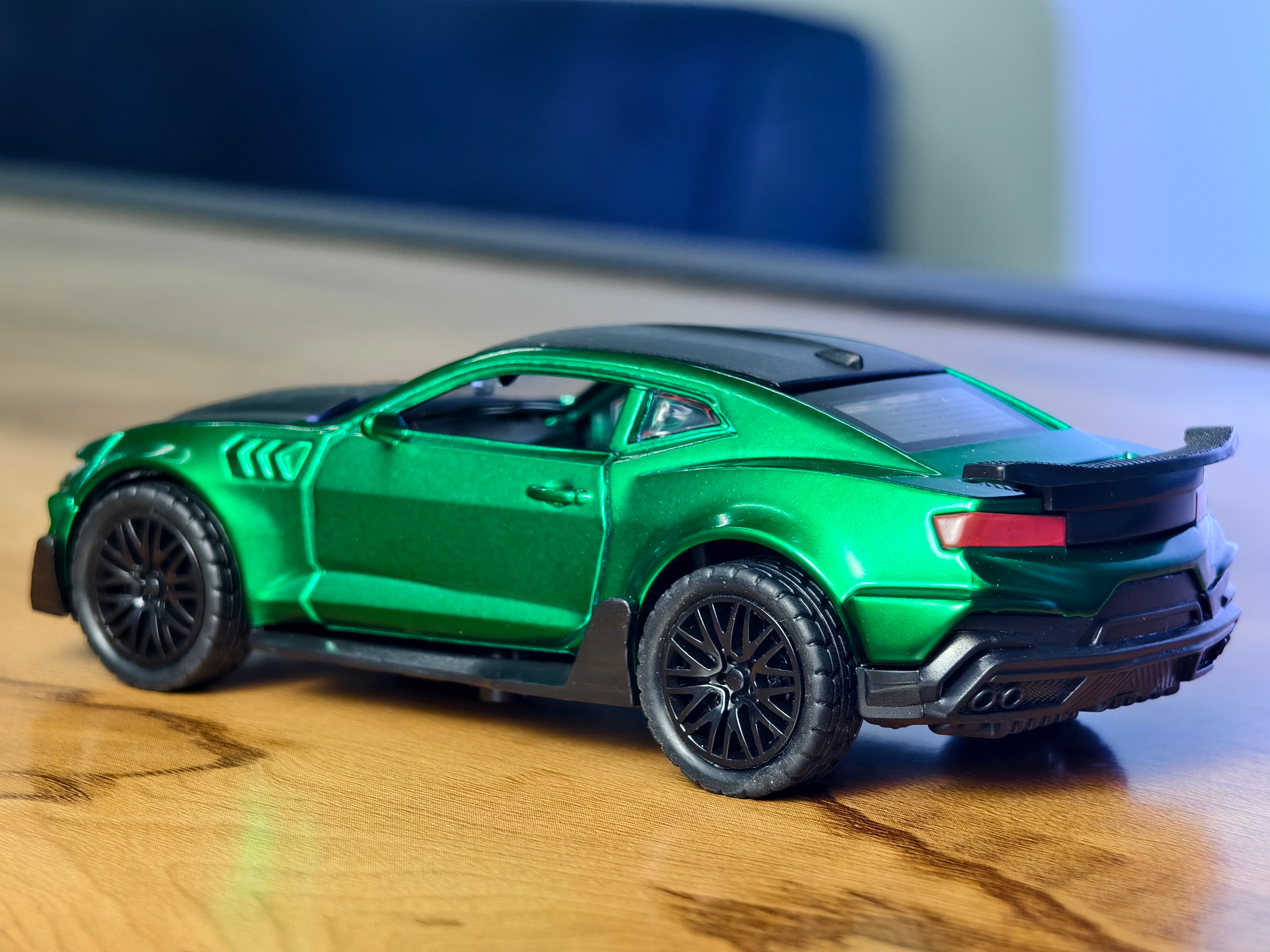 Chevrolet Camaro ZL1 1:36 Scale Premium Detailing