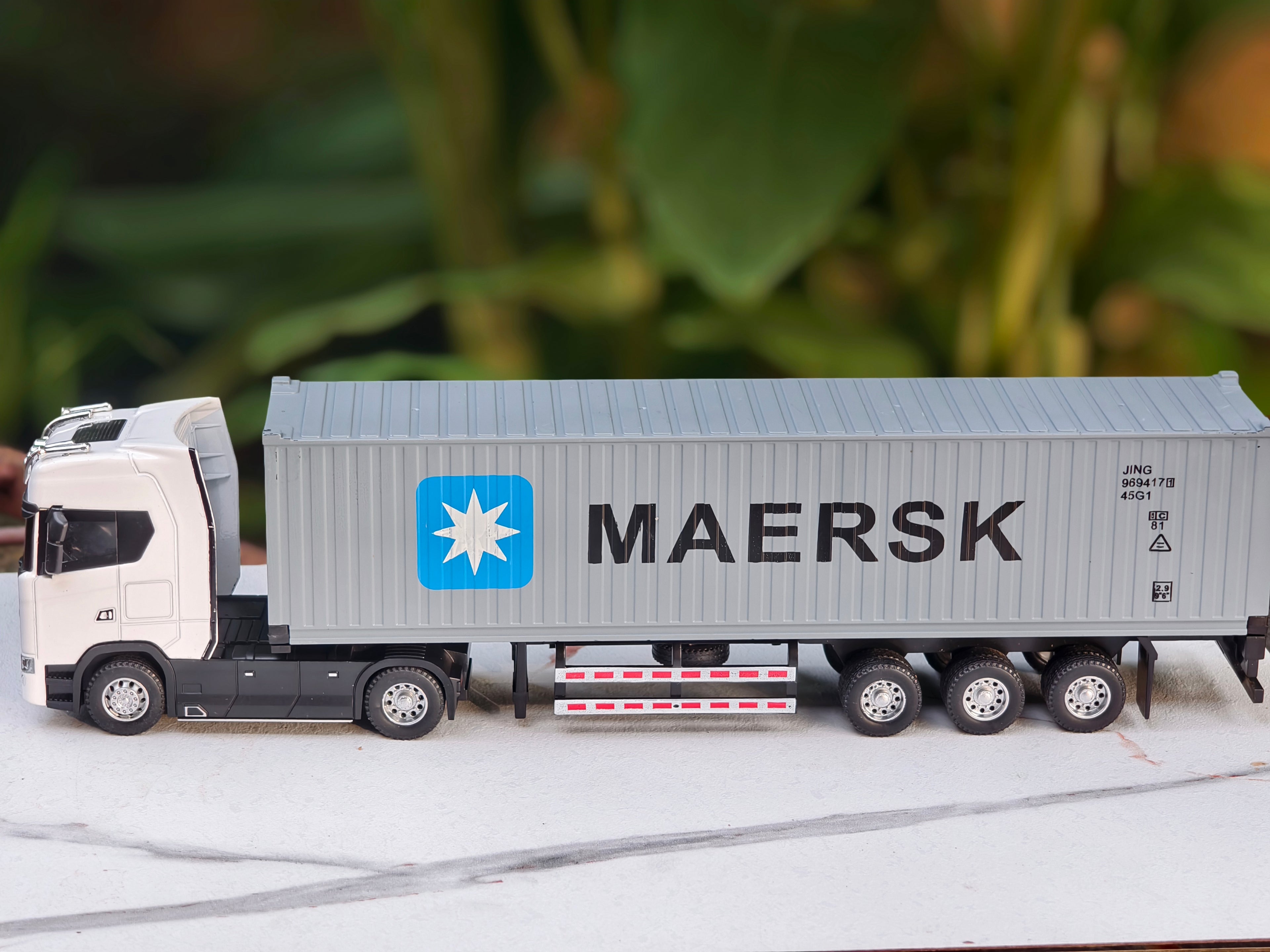Scania S730 V8 (Tractor-Trailer) 1:50 Scale Big Size Truck