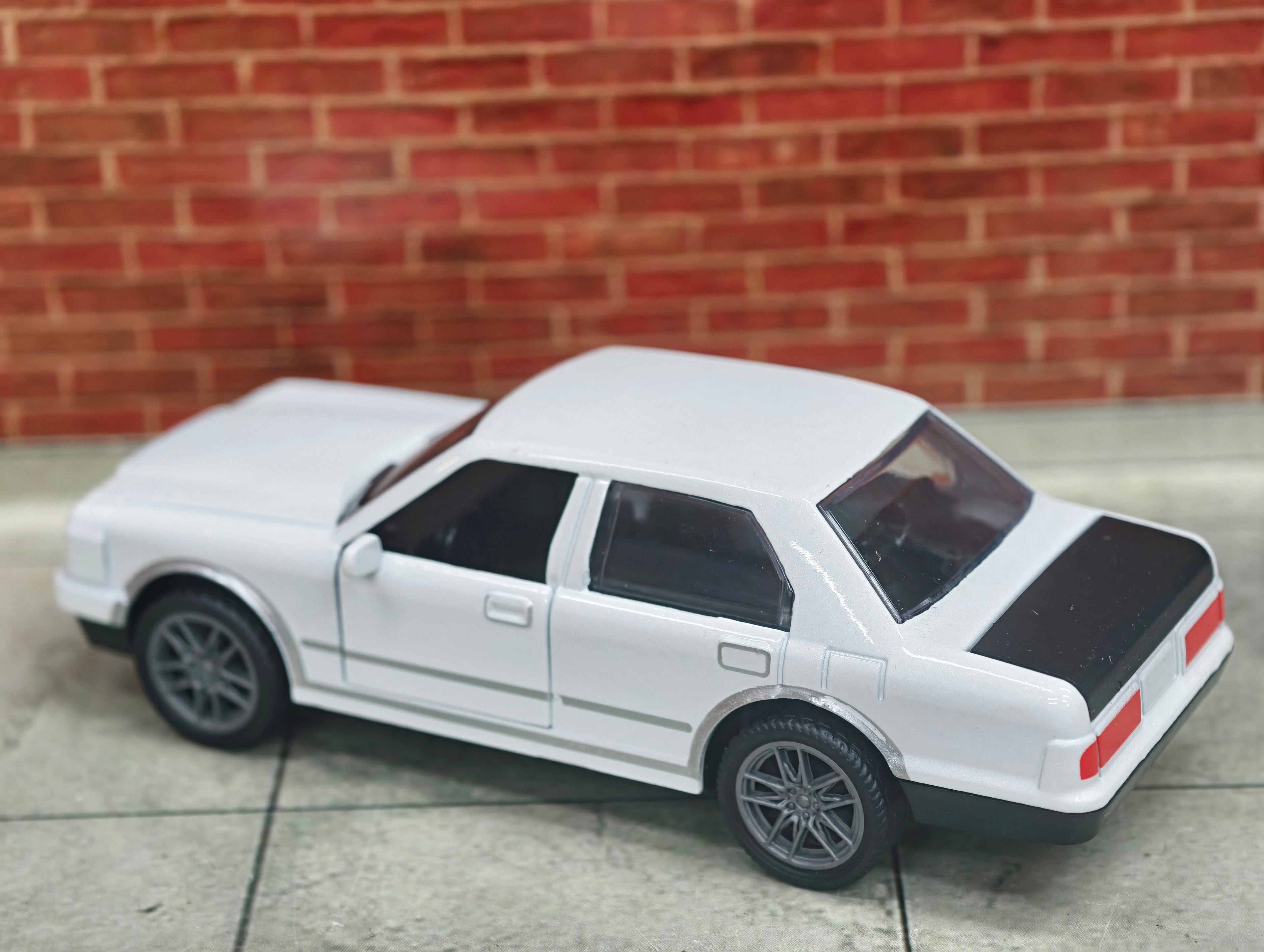 Toyota century 1:36 Scale Premium Detailing