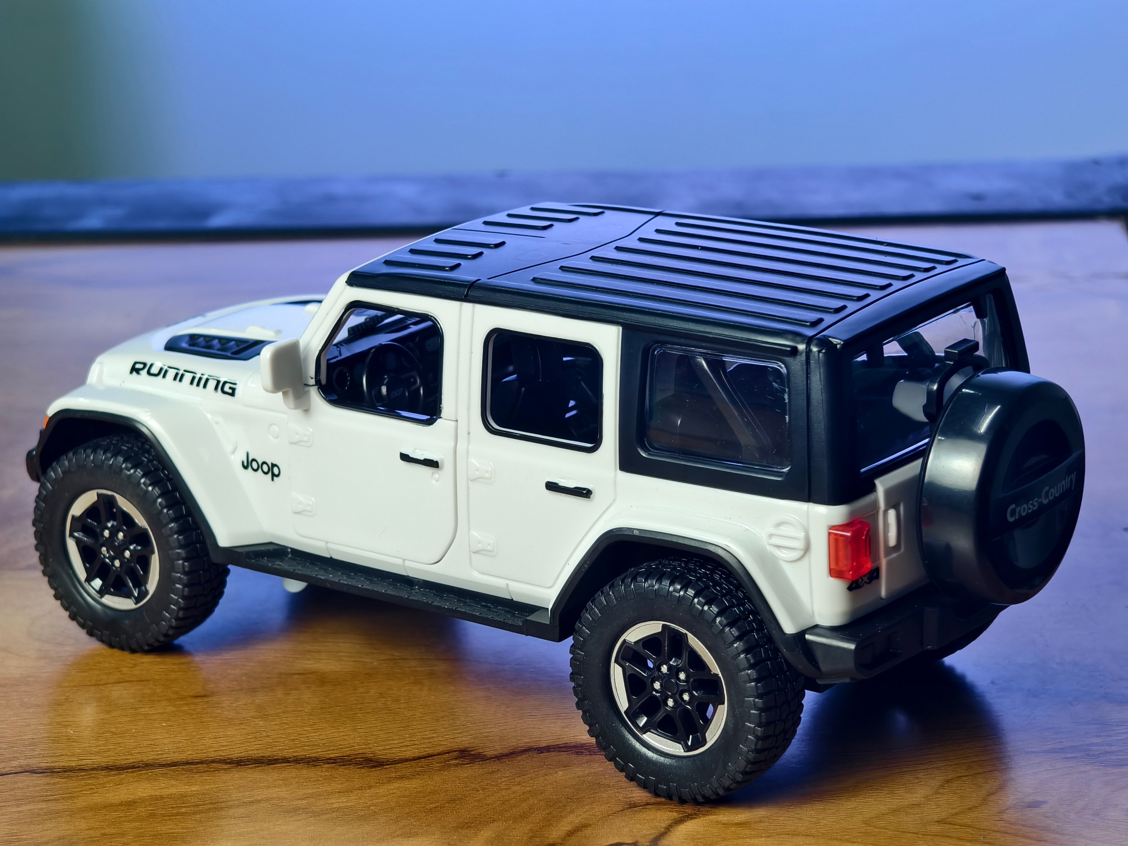 Jeep Wrangler Rubicon 1:24 Scale ABS Material Premium Detailing