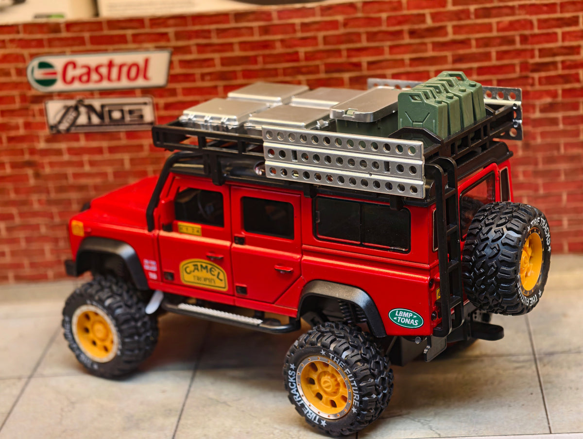 Land Rover Classic 5 Door Defender 110 1:24 Scale