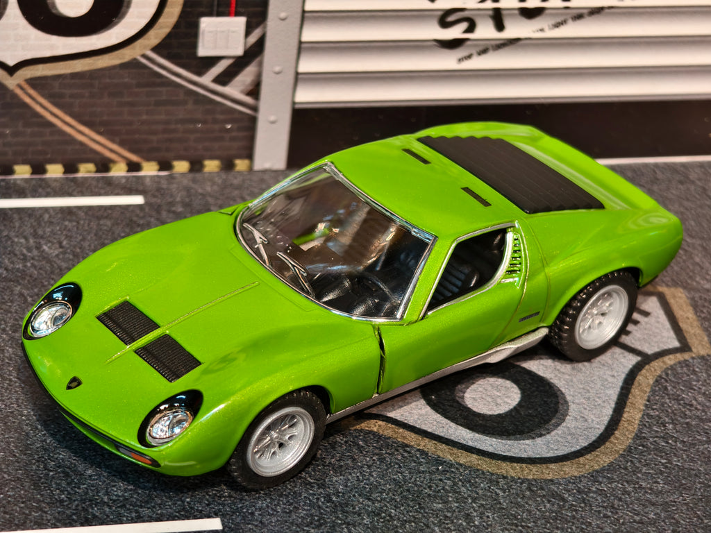 KINSMART OFFICIAL LICENSED 1971 Lamborghini Miura P400 SV KT5390 1:34 Scale