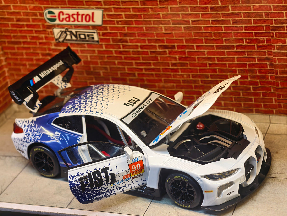 BMW M4 GT3 1:24 Scale Premium Detailing