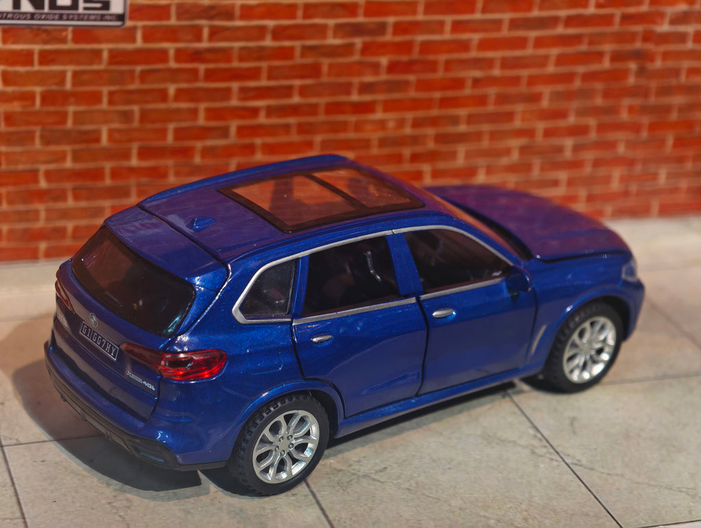 BMW X5 1:32 Premium Detailing