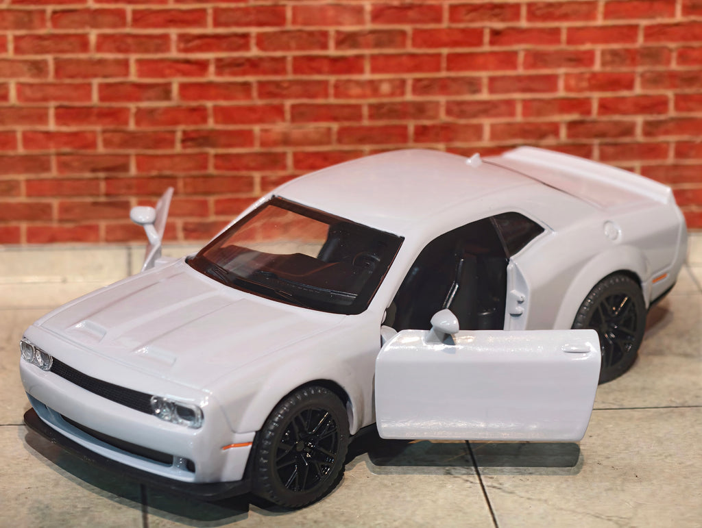 Dodge Challenger 1:32 Box Piece