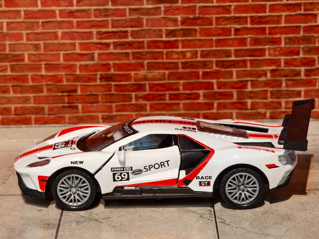Ford GT 2017 1:36 Scale Racing Edition