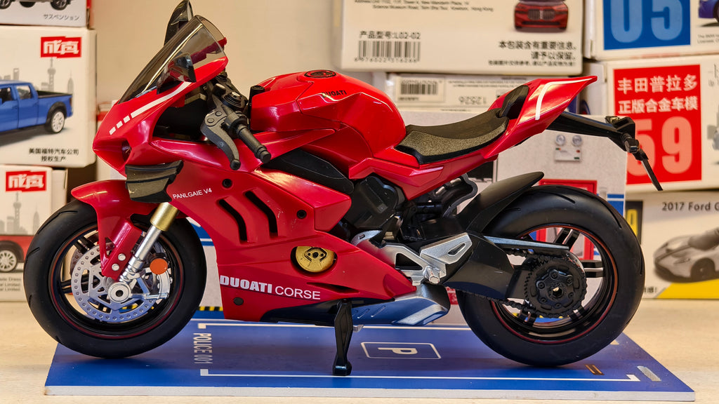 Ducati Panigale V4 S Corse 1:9 Scale