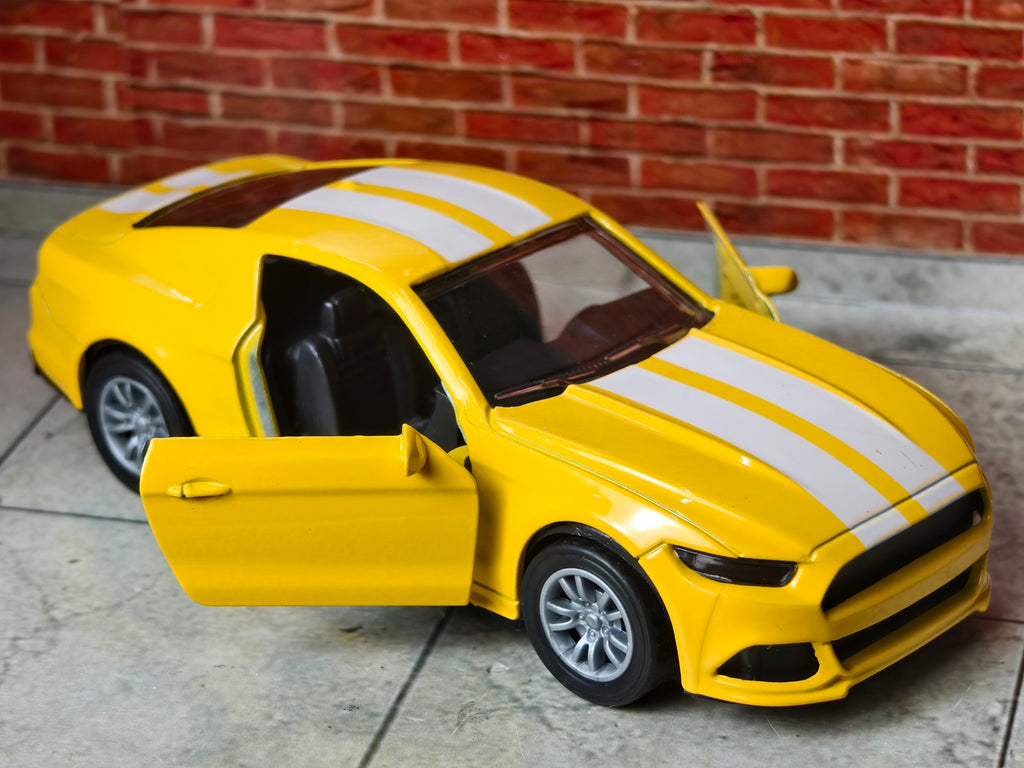 Ford Mustang S550 1:36 Scale