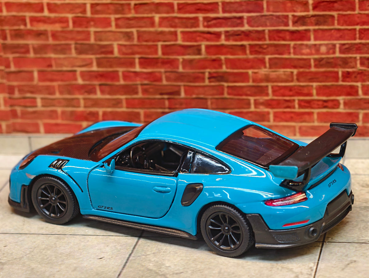 Kinsmart Official Licensed Porsche 911 GT2 RS 1:36 Scale