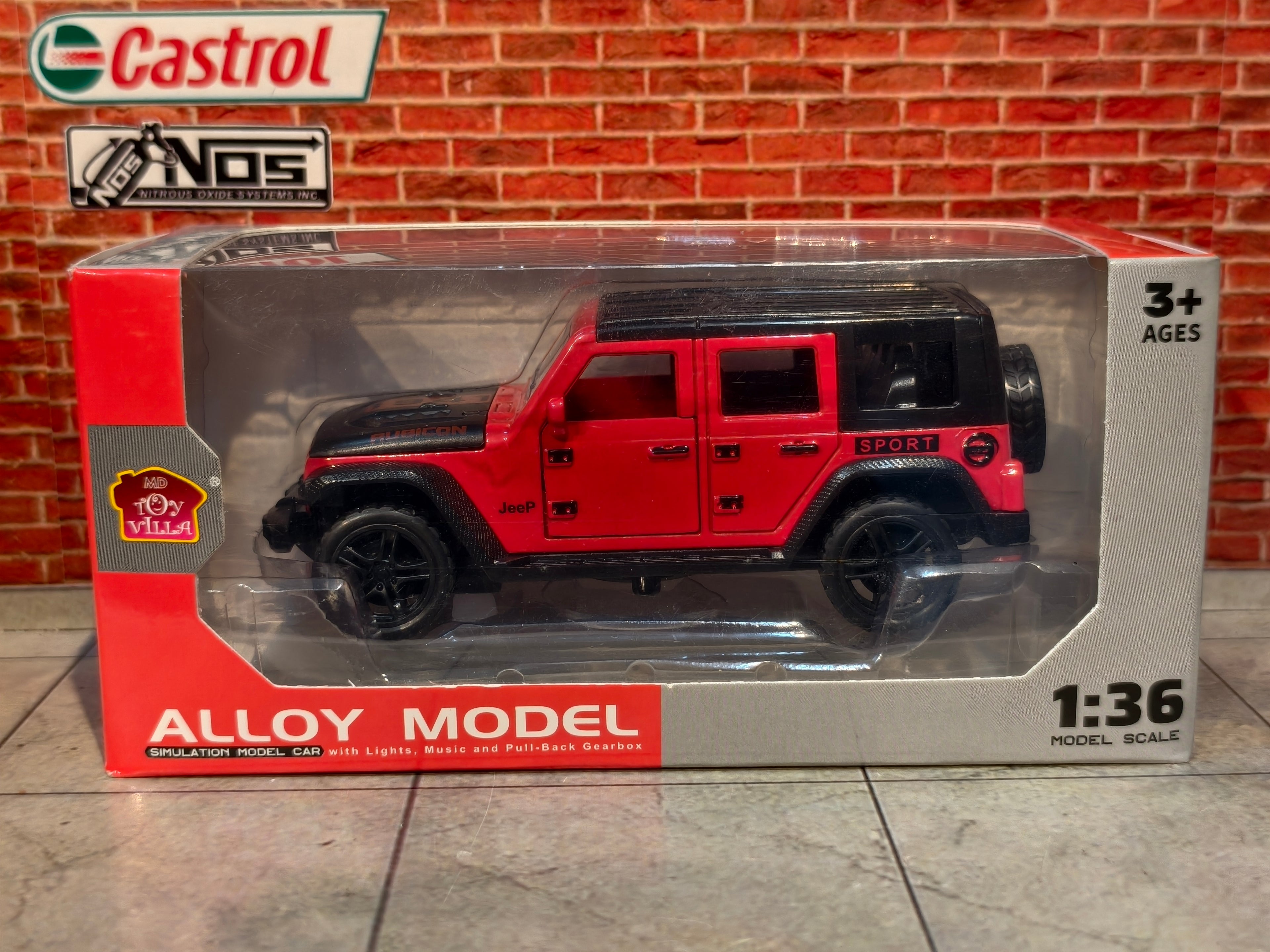 Jeep Wrangler Rubicon 4 Doors Openable 1:36 Scale with Light and Sound