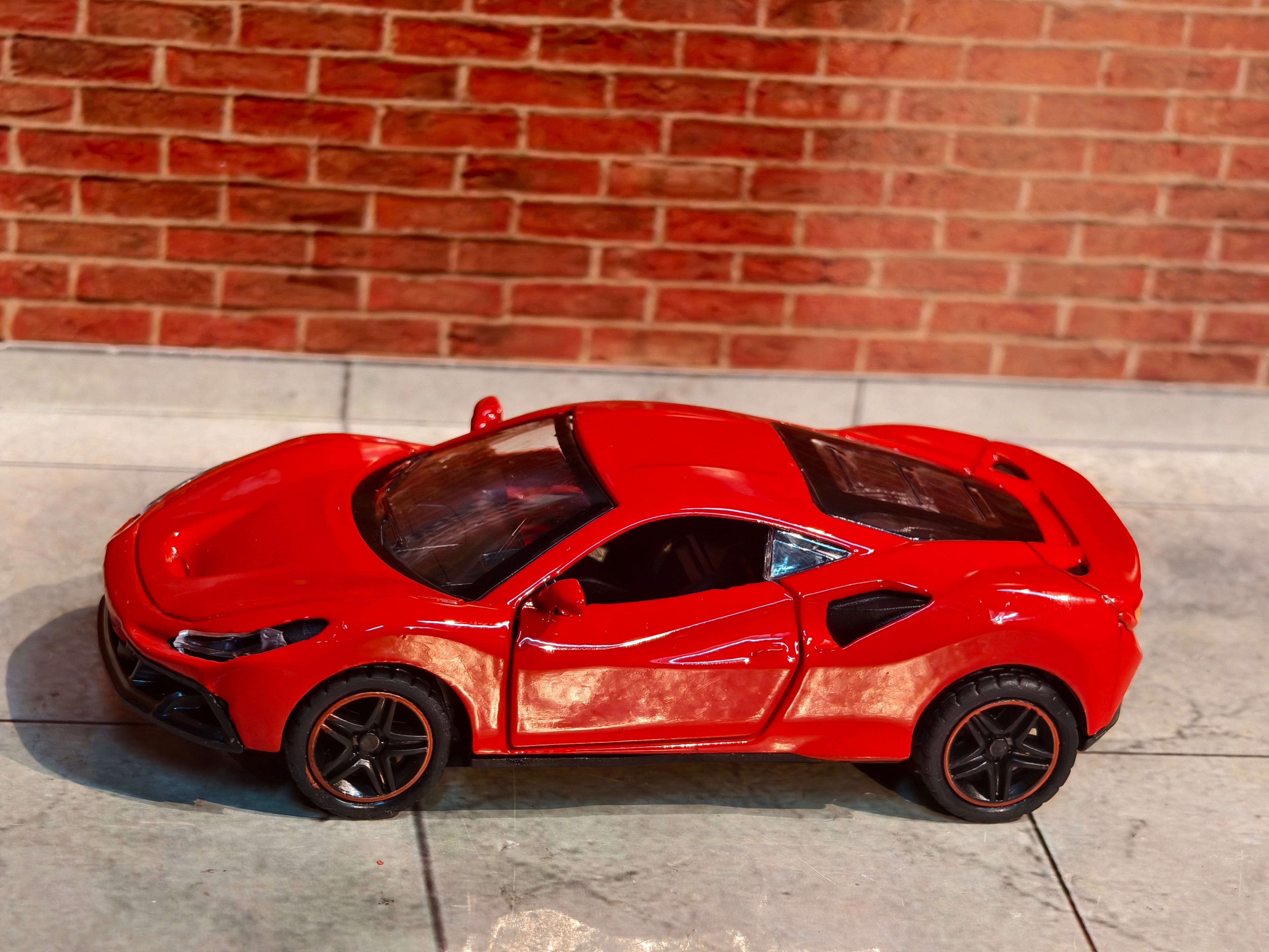 Ferrari F8 Tributo 1: 43 Scale Red