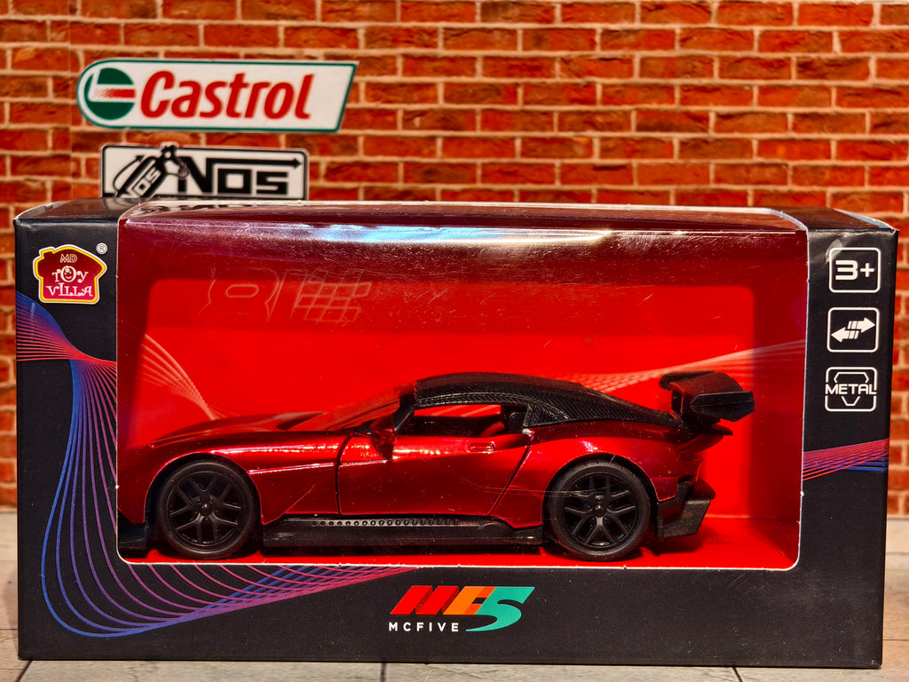 Aston Martin Vantage GT 4 1:36 Scale