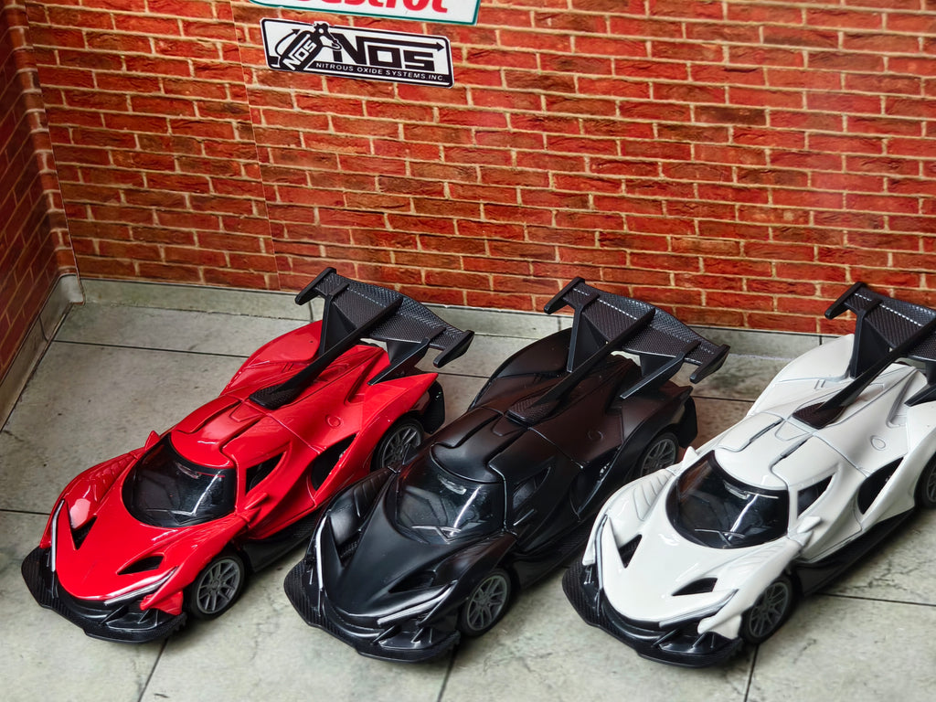 Apollo Intensa Emozione (IE) Hyper Car 1:43 Scale
