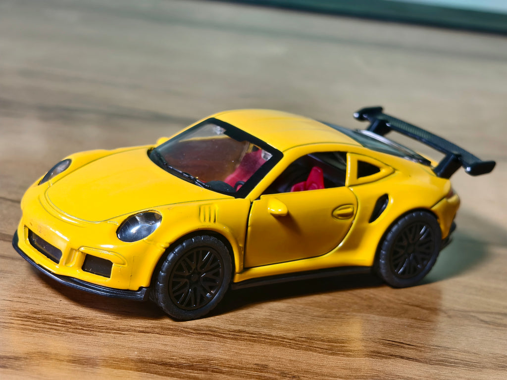 Porsche 911 GT3 1:36 Scale