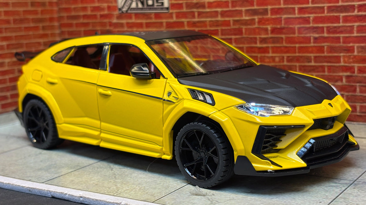 Lamborghini Urus Mansory Venatus body kit 1:24 Scale with Figure Premium Detailing