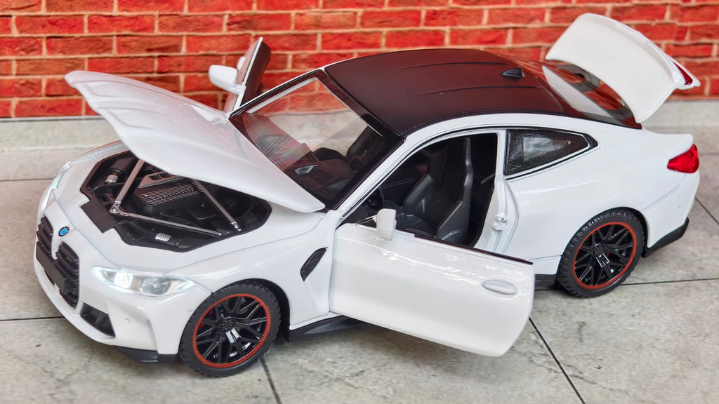 BMW M4 Competition (G82) 1:32 Scale Premium Detailing
