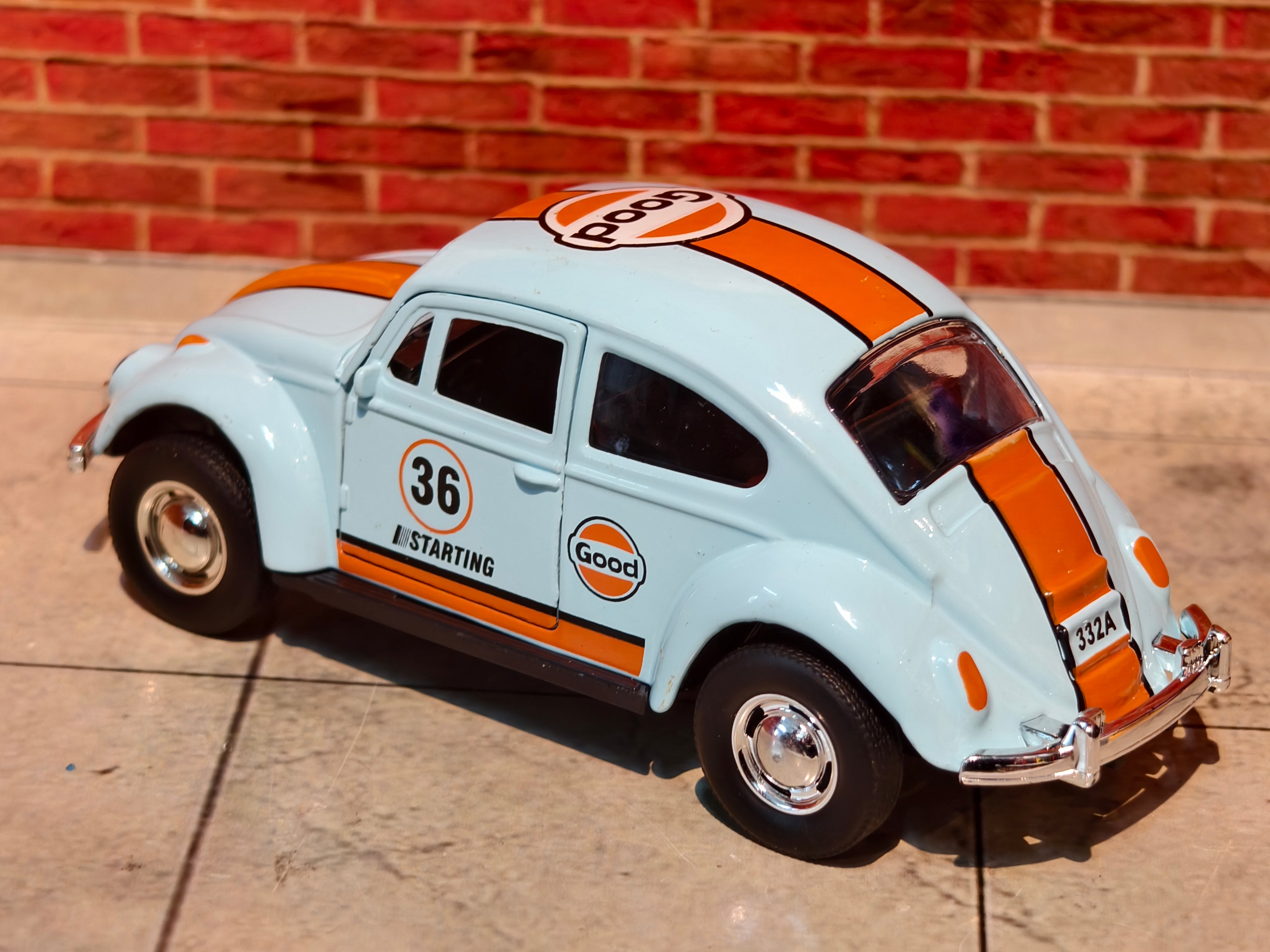 Volkswagen Beetle 1:36 Scale Gulf Edition
